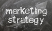 opracowywanie strategii marketingowej